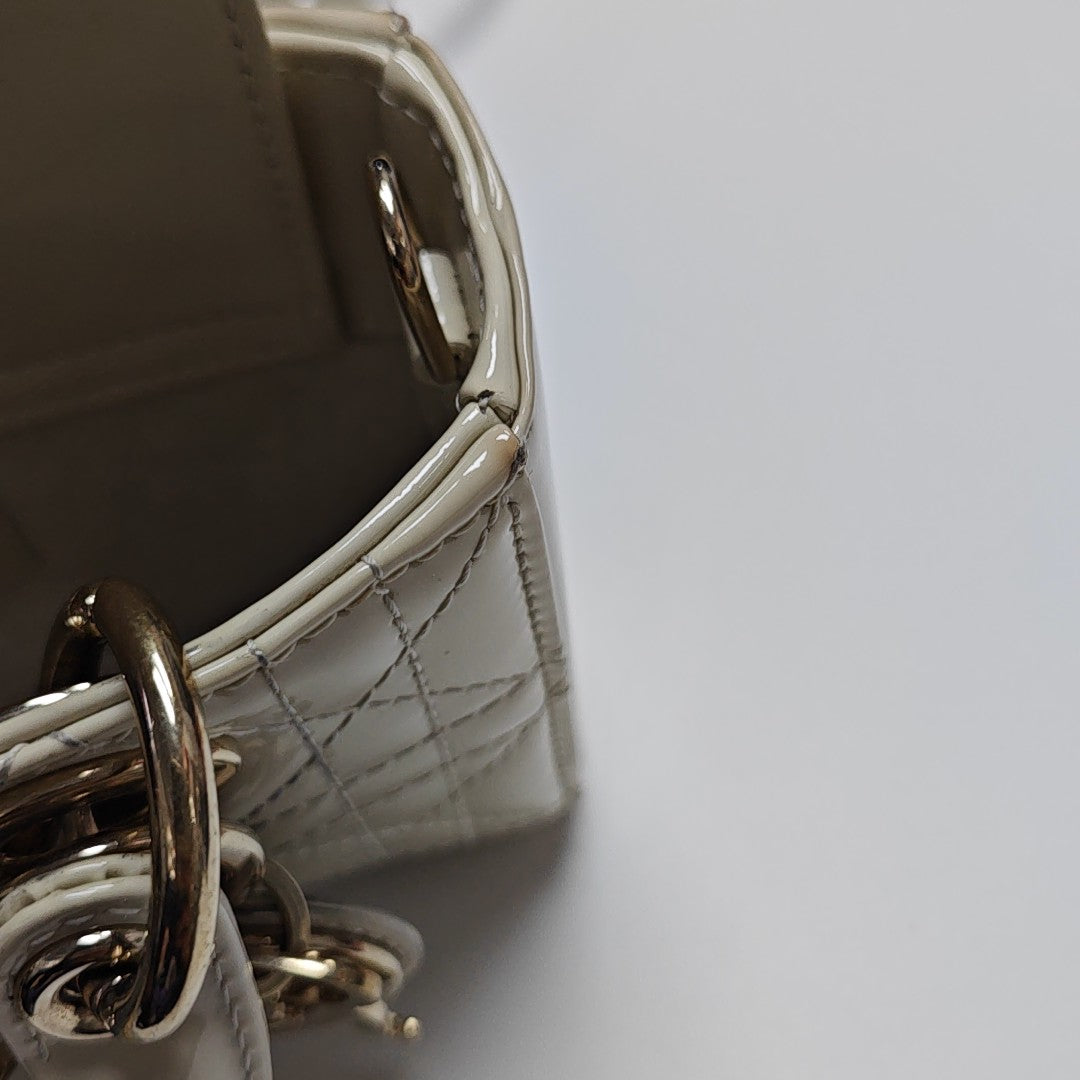 Lady D-Joy Super Mini Cannage Patent Leather White
