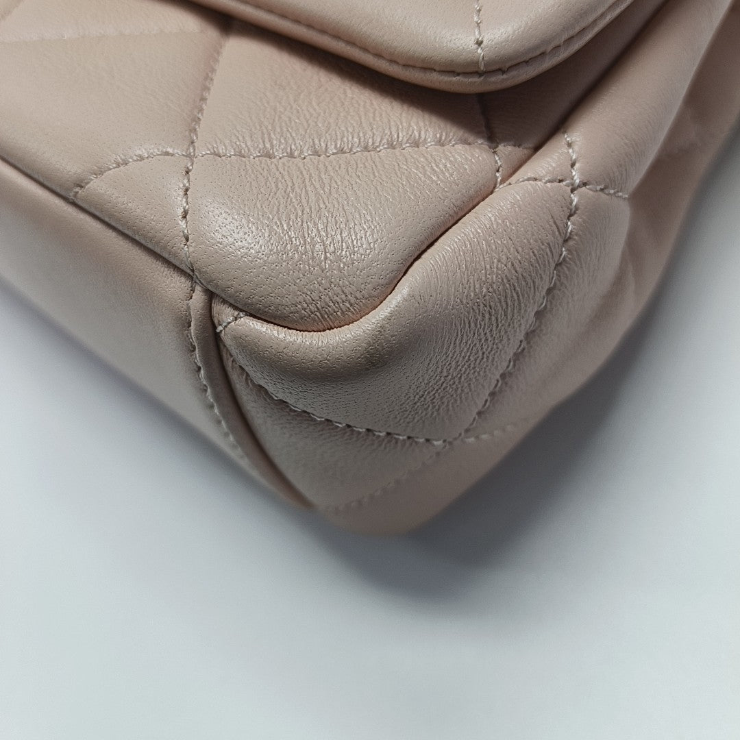 Quilted Lambskin Shoulder Bag Pink