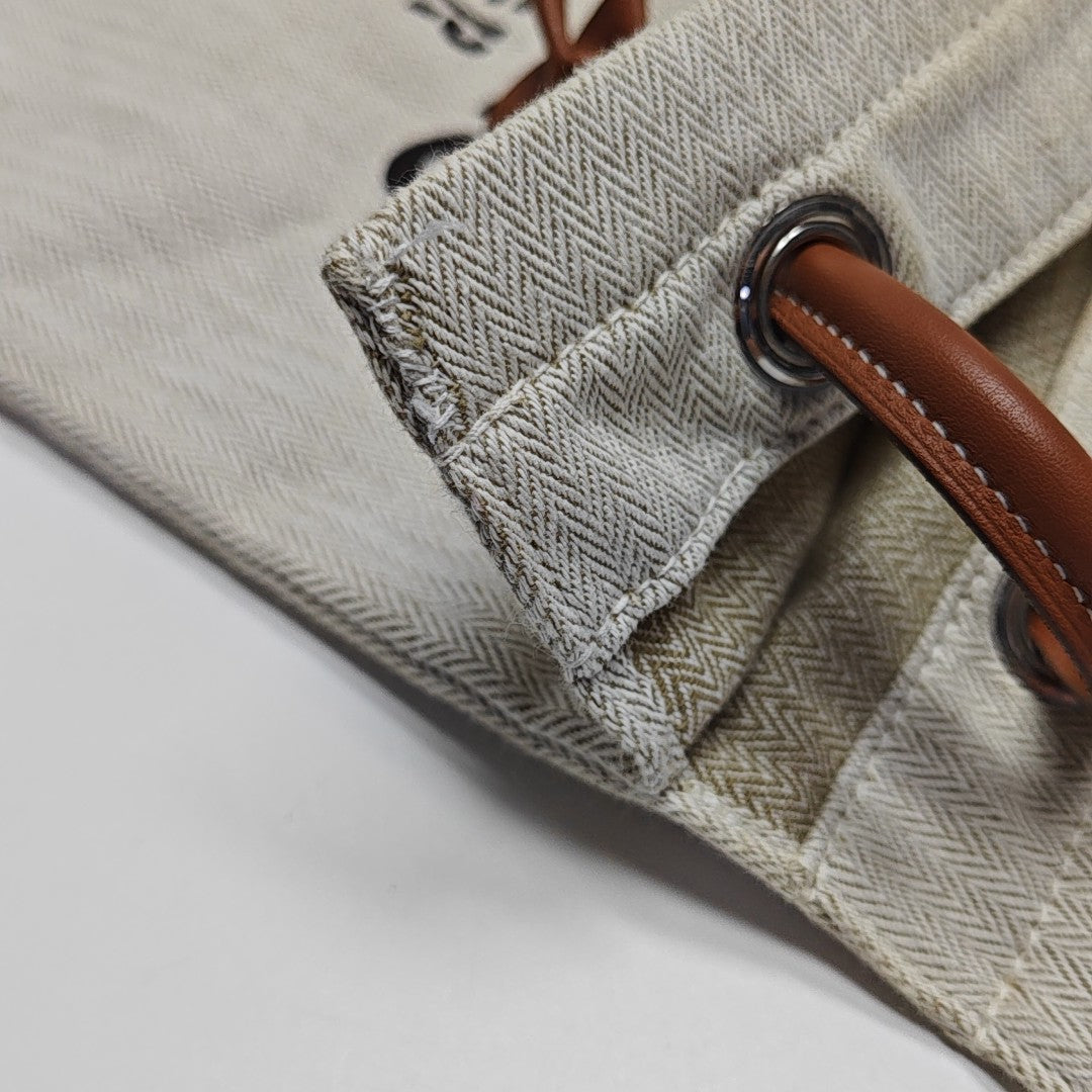 Aline Canvas White