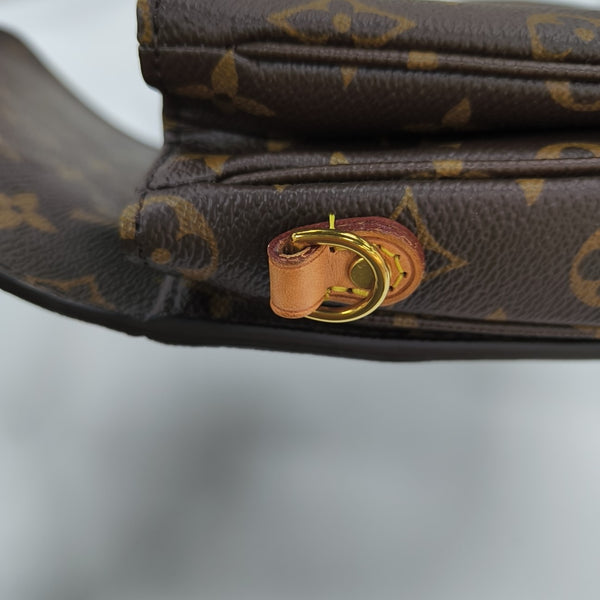 MÉTIS MM Monogram Coated Canvas Brown