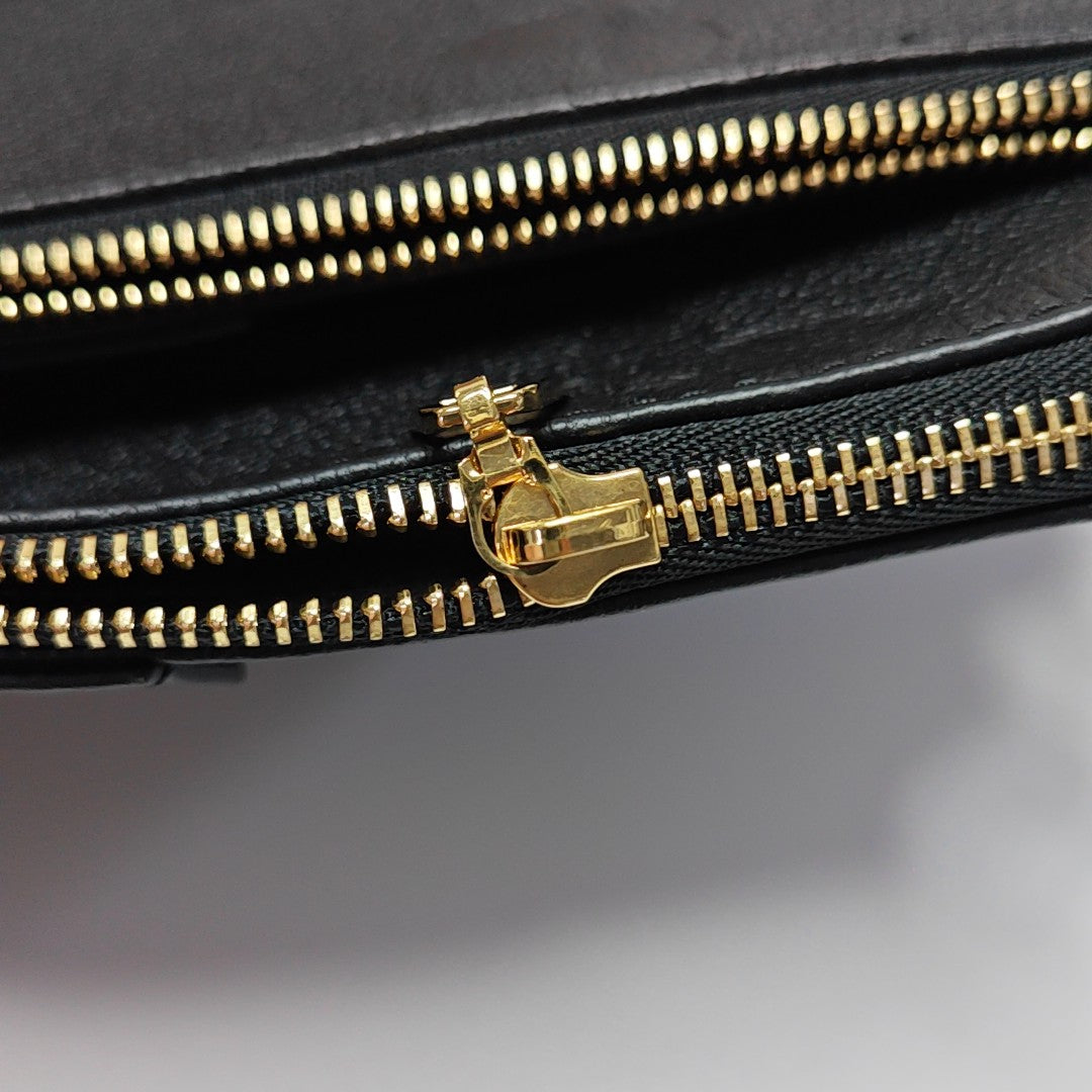 MULTI Monogram Calfskin Black