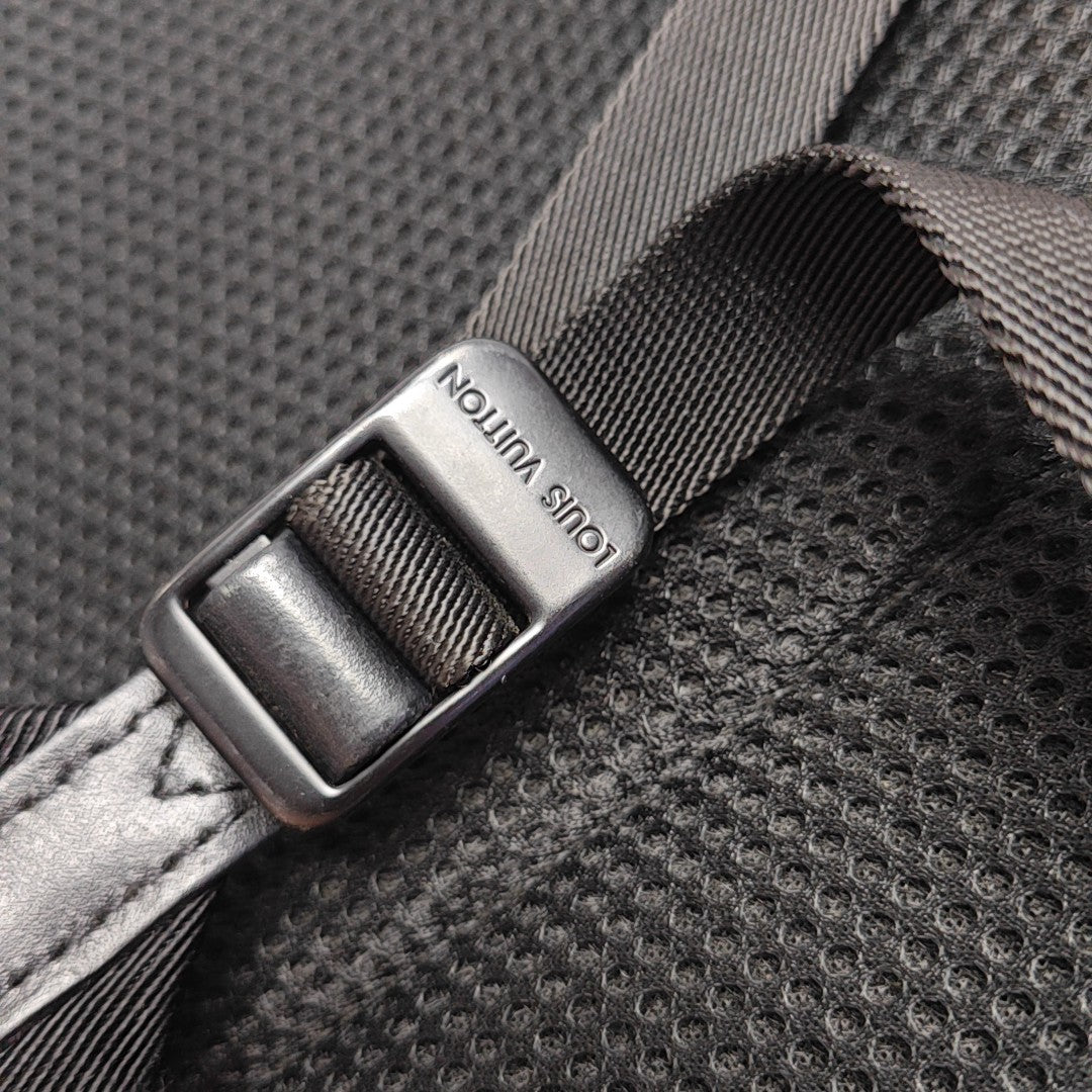 CHRISTOPHER PM Calfskin Black