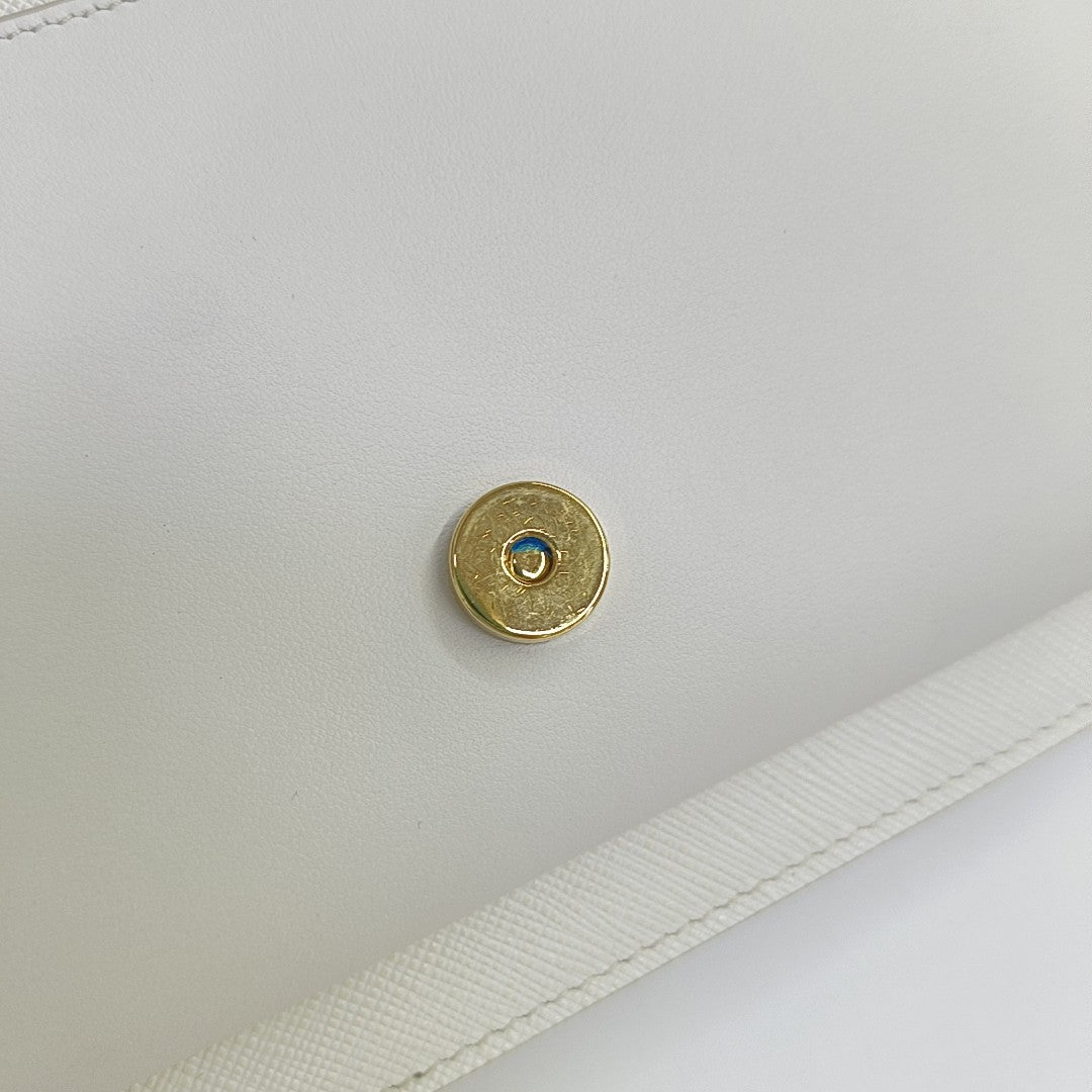 Envelope Wallet Saffiano Calfskin White