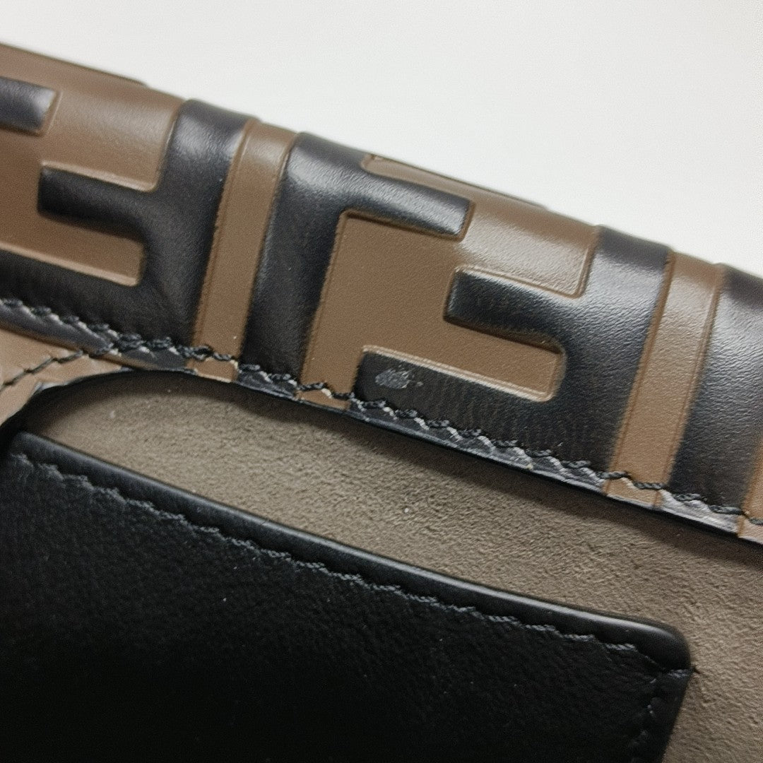 Flip Medium Calfskin Black
