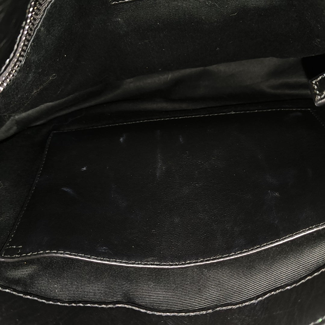 NIKI Medium Chevron Calfskin Black