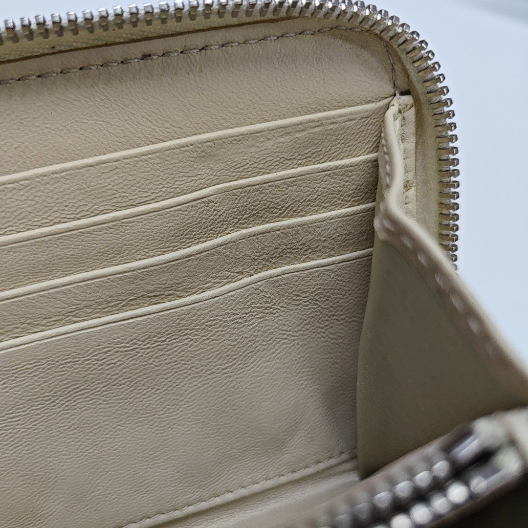 Calfskin Wallet Beige