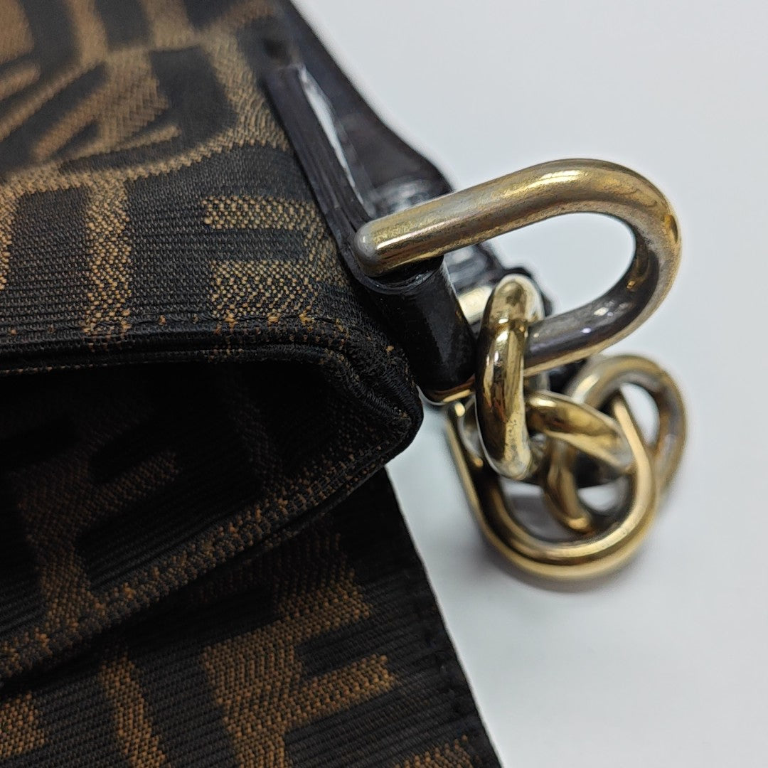 Mia Canvas Brown