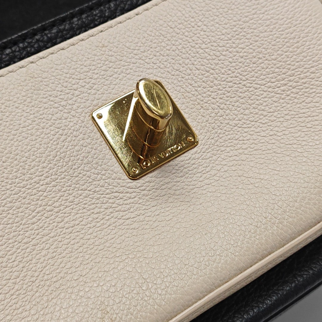 LOCKME TENDER Calfskin Black