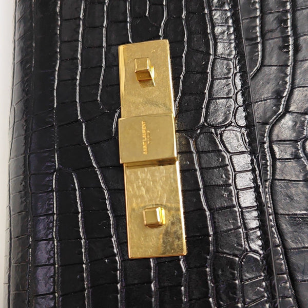 MANHATTAN Medium Calfskin Black