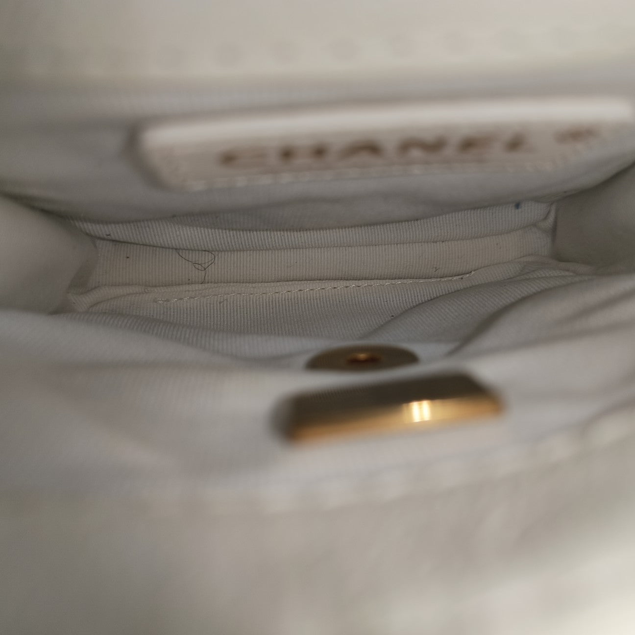 Quilted Calfskin Shoulder Bag Mini White