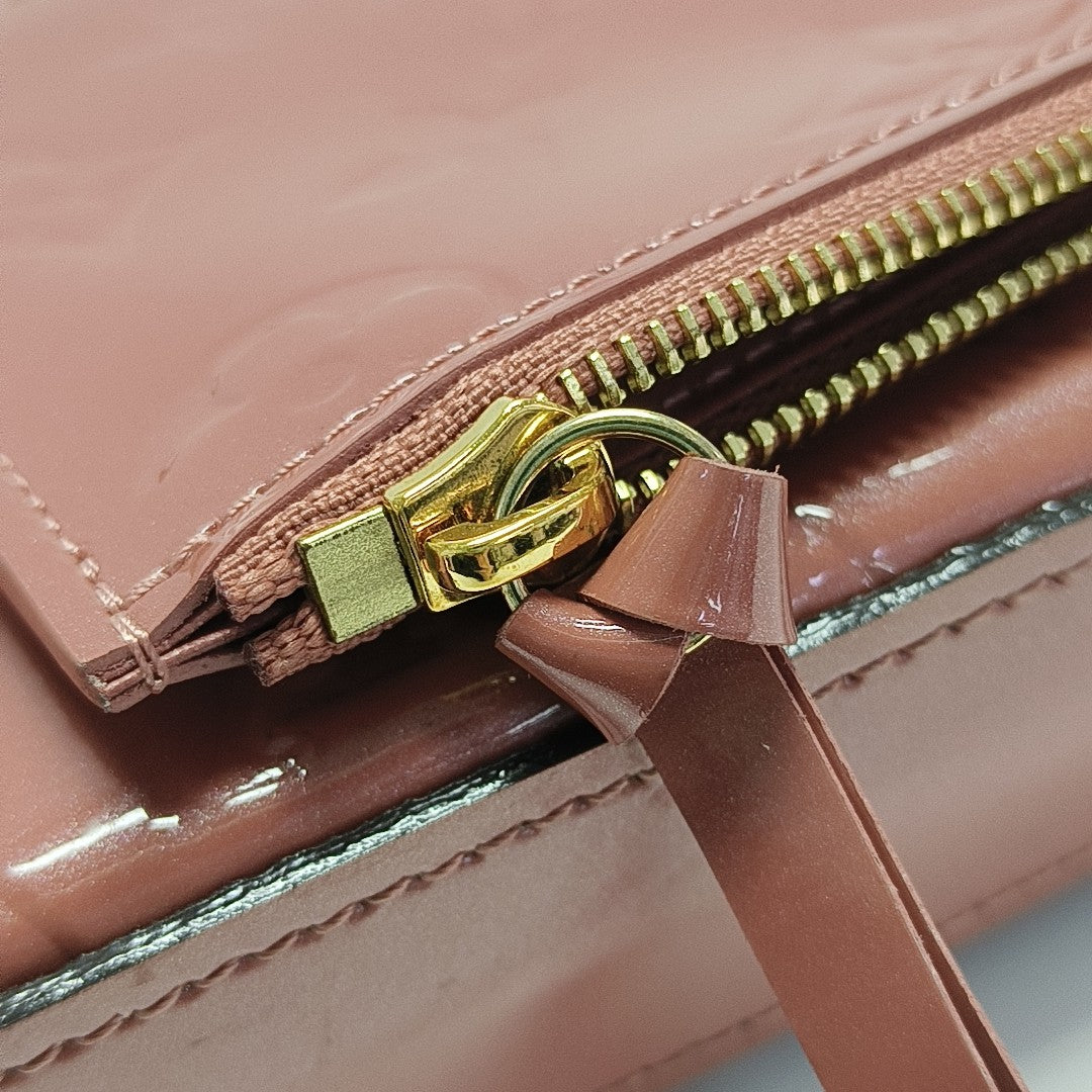 FÉLICIE Monogram Patent Leather Beige