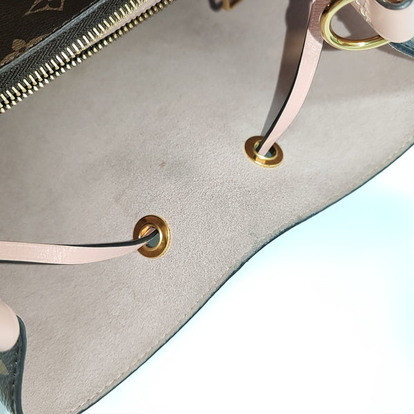 NÉONOÉ MM Monogram Coated Canvas Brown