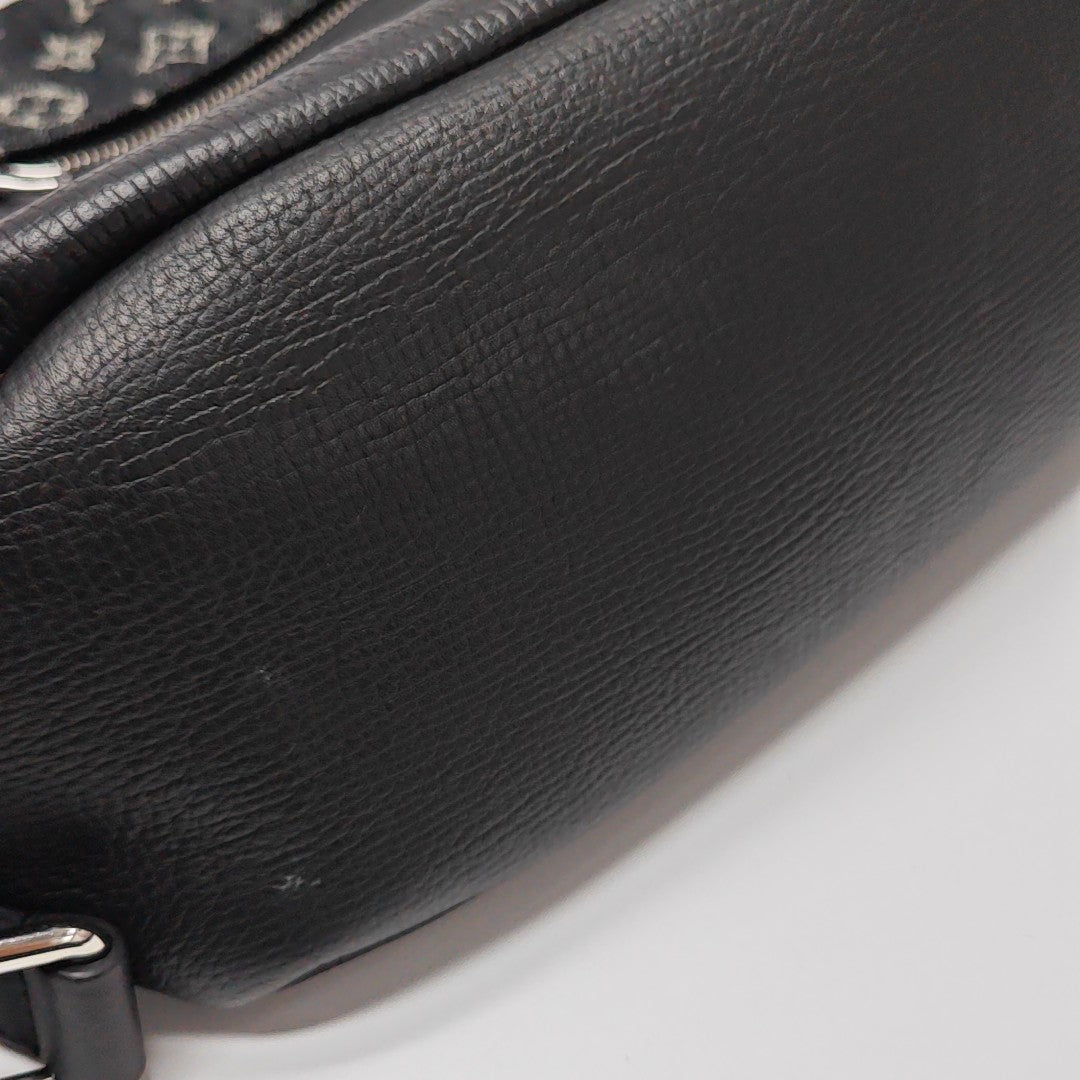 BESACE TOKYO Monogram Calfskin Black