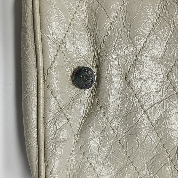 Authenticated pre-owned  NIKI Mini Chevron, Quilted Calfskin White - Shoulder Bag at Looply