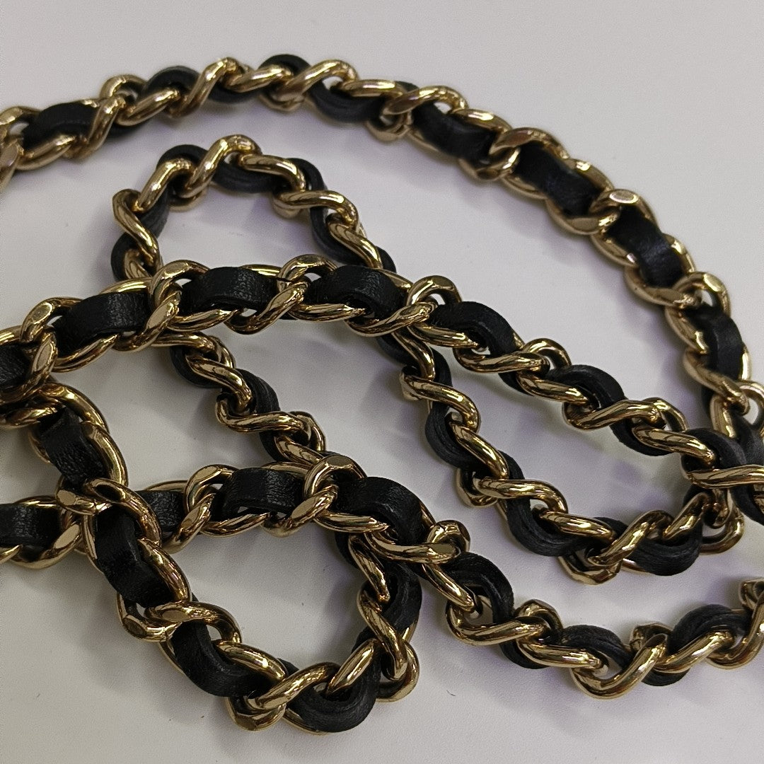 ROUND Fabric Black