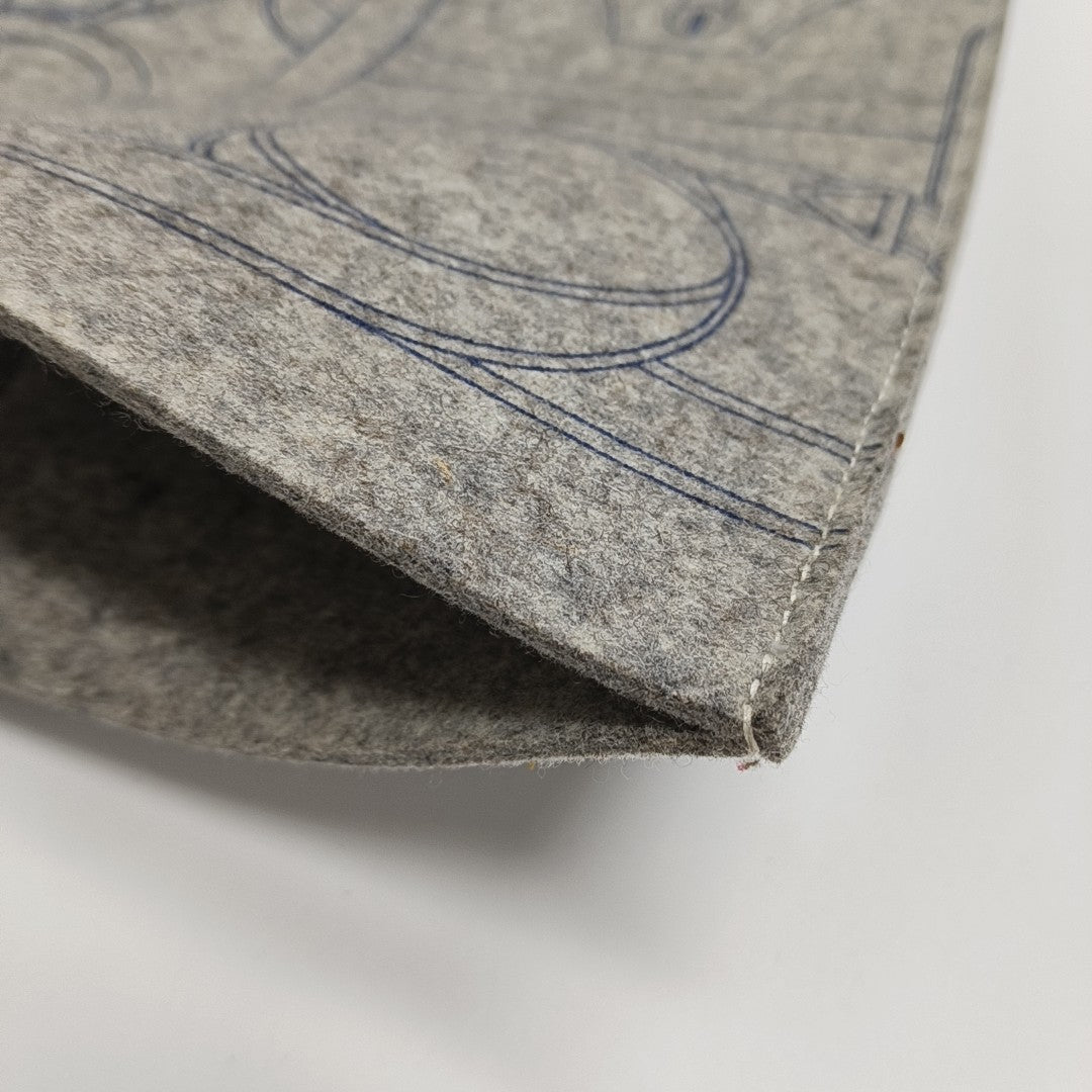Fieltro gris Karimi