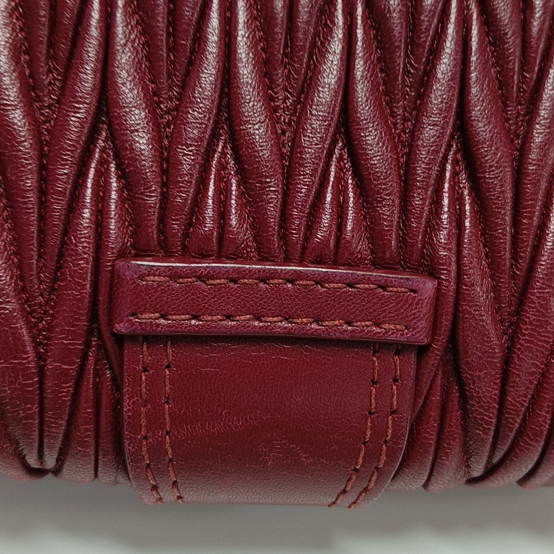 Quilted Lambskin Crossbody Bag Red