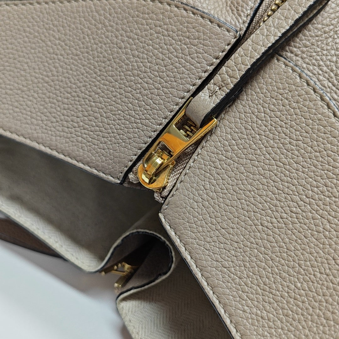 Hammock Small Calfskin Beige