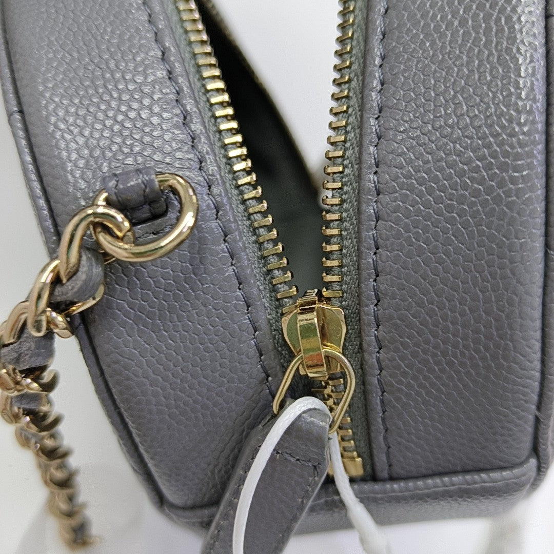 ROUND Quilted Grained Calfskin Gray