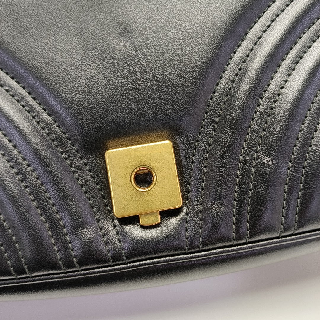 GG Marmont Medium Quilted Calfskin Black