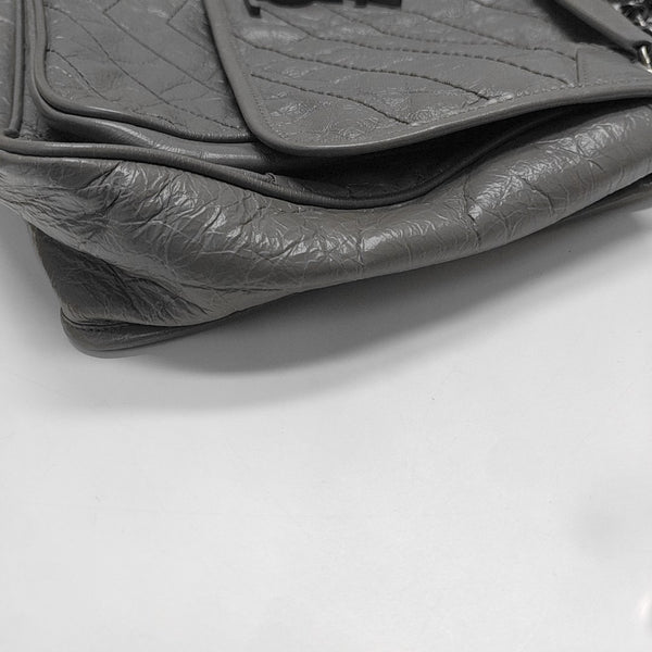 NIKI Large Chevron Calfskin Gray