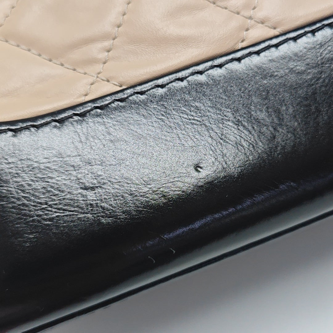 GABRIELLE Small Quilted Calfskin Beige