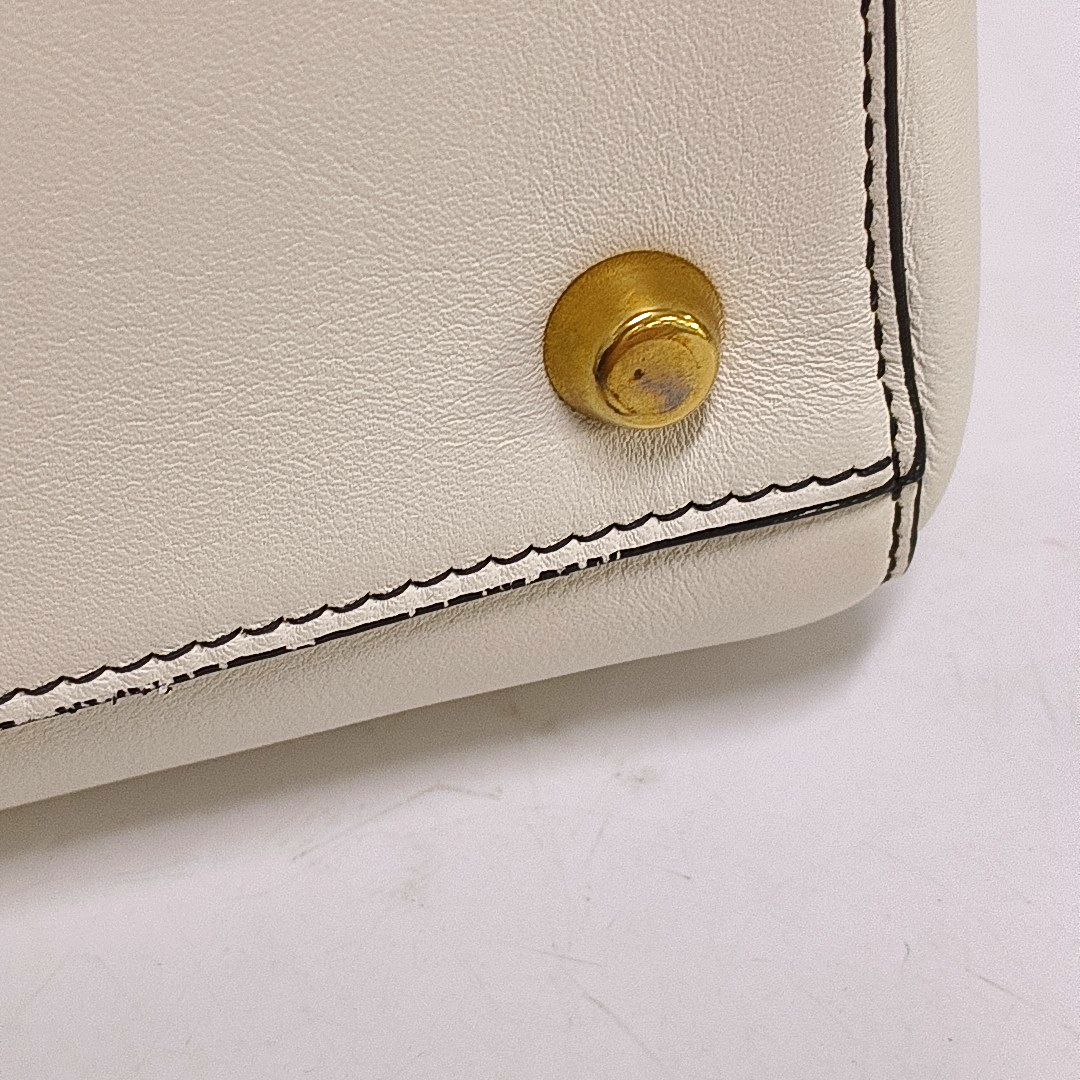 Authenticated pre-owned  Lady Dior Medium Leather White - Tote Bag at Looply