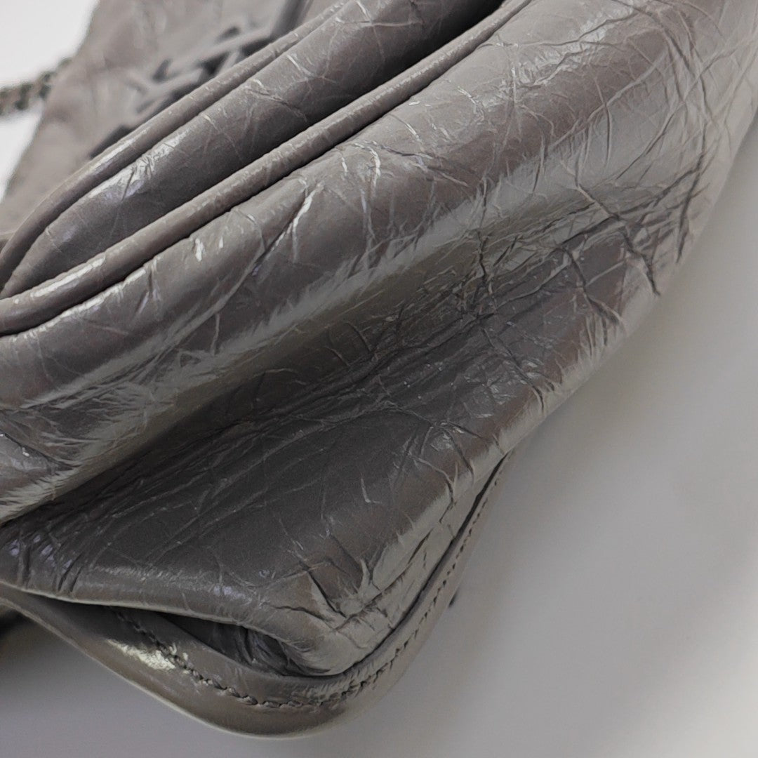 NIKI Medium Chevron Calfskin Gray