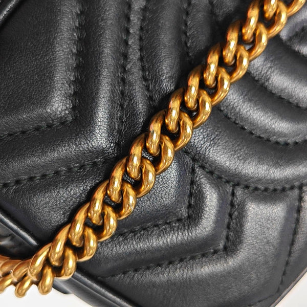 Authenticated pre-owned  GG Marmont Mini Quilted Calfskin Black - Shoulder Bag at Looply