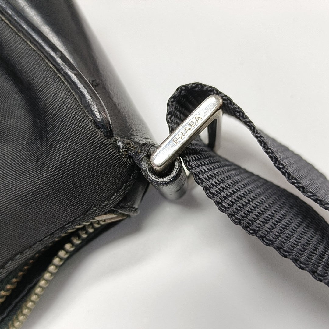 Nylon Shoulder Bag Black
