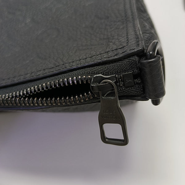 TRIANGLE Monogram Calfskin Black