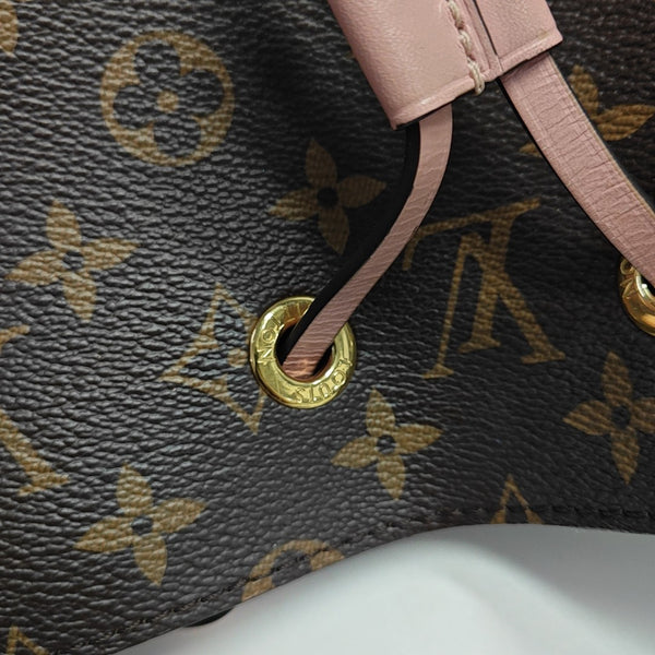 NÉONOÉ MM Monogram Coated Canvas Brown