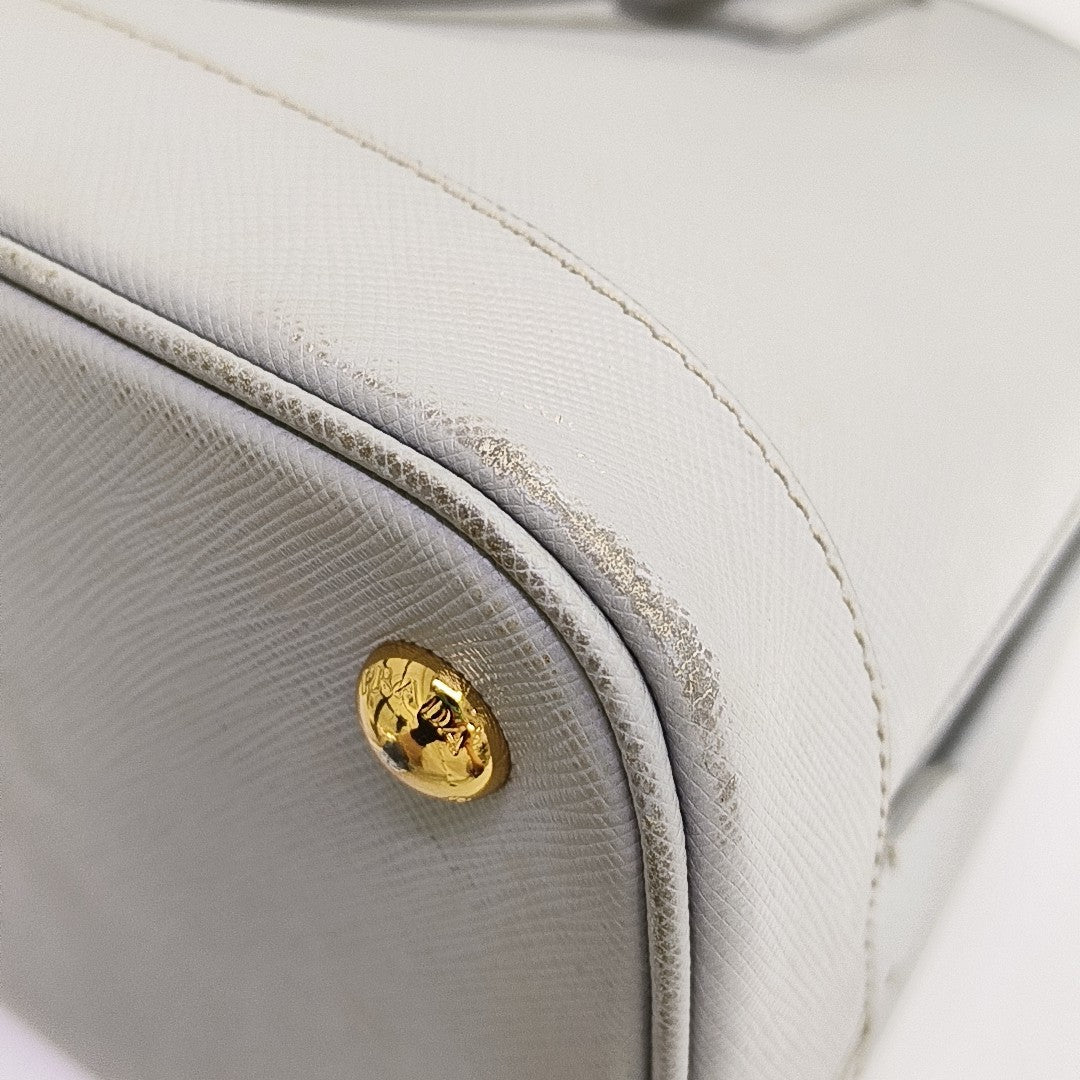 Promenade Saffiano Calfskin Gray