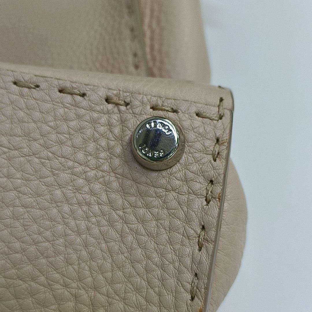 Peekaboo Medium Calfskin Pink