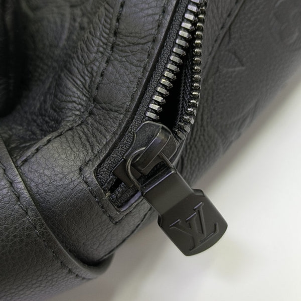 DISCOVERY Monogram Calfskin Black