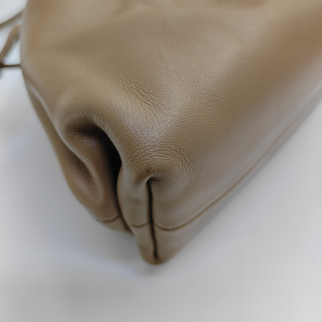 The Pouch Mini Calfskin Brown