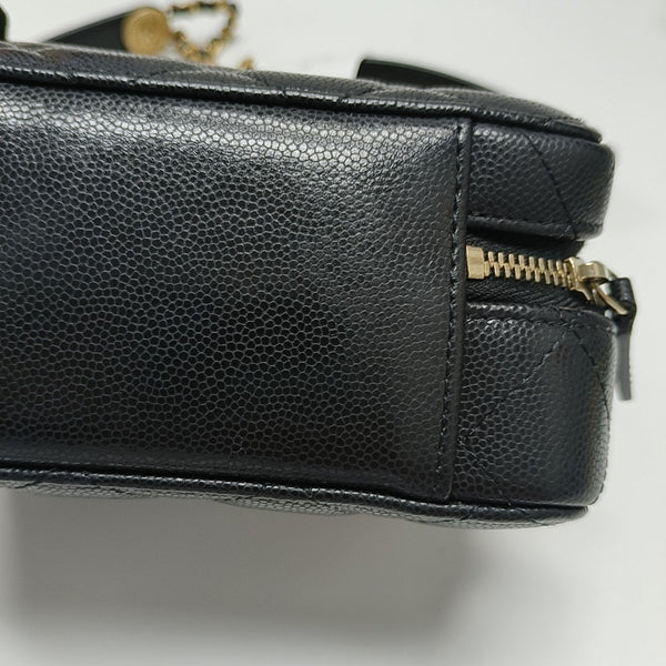 Quilted Grained Calfskin Shoulder Bag Black