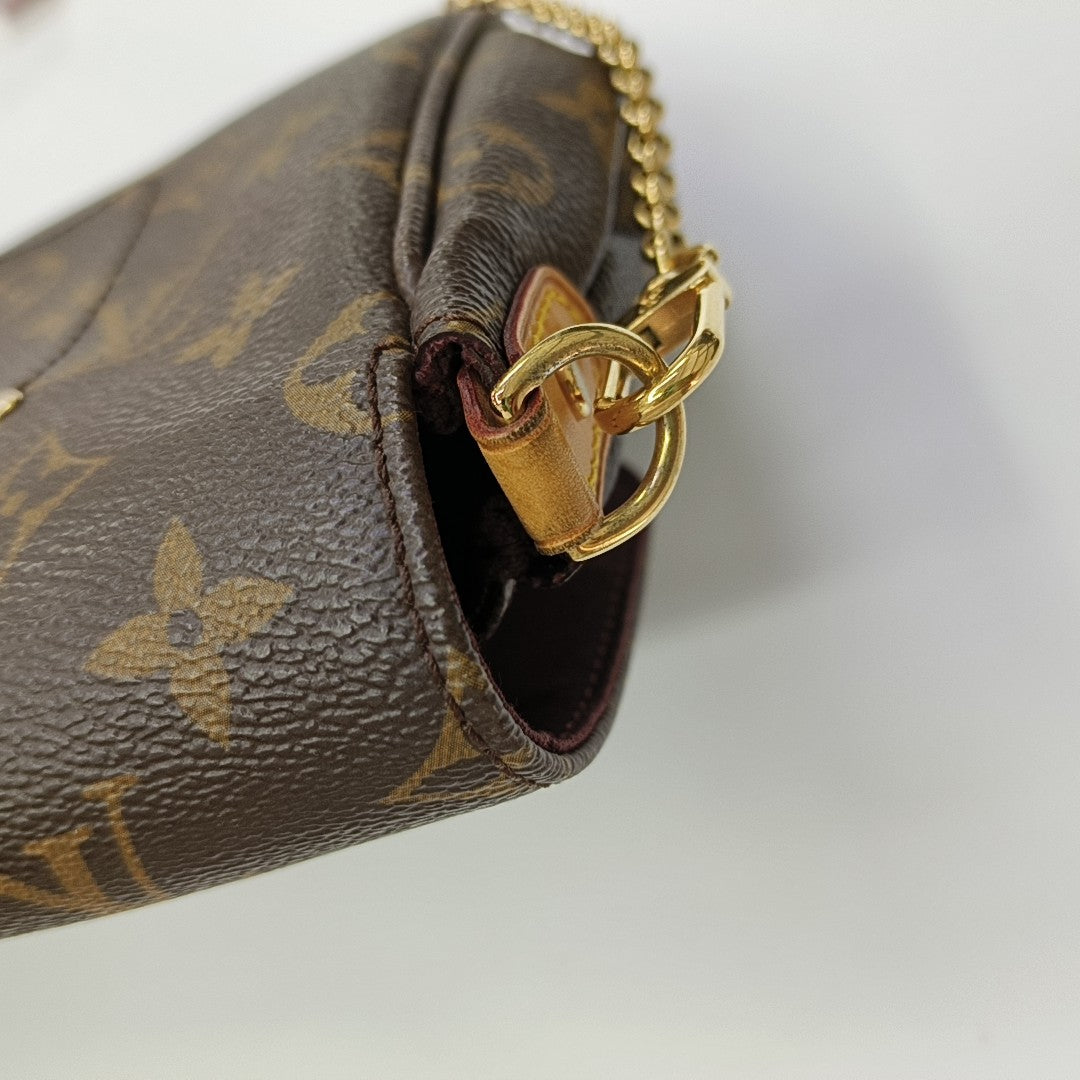 FAVORITE MM Monogram Coated Canvas Brown