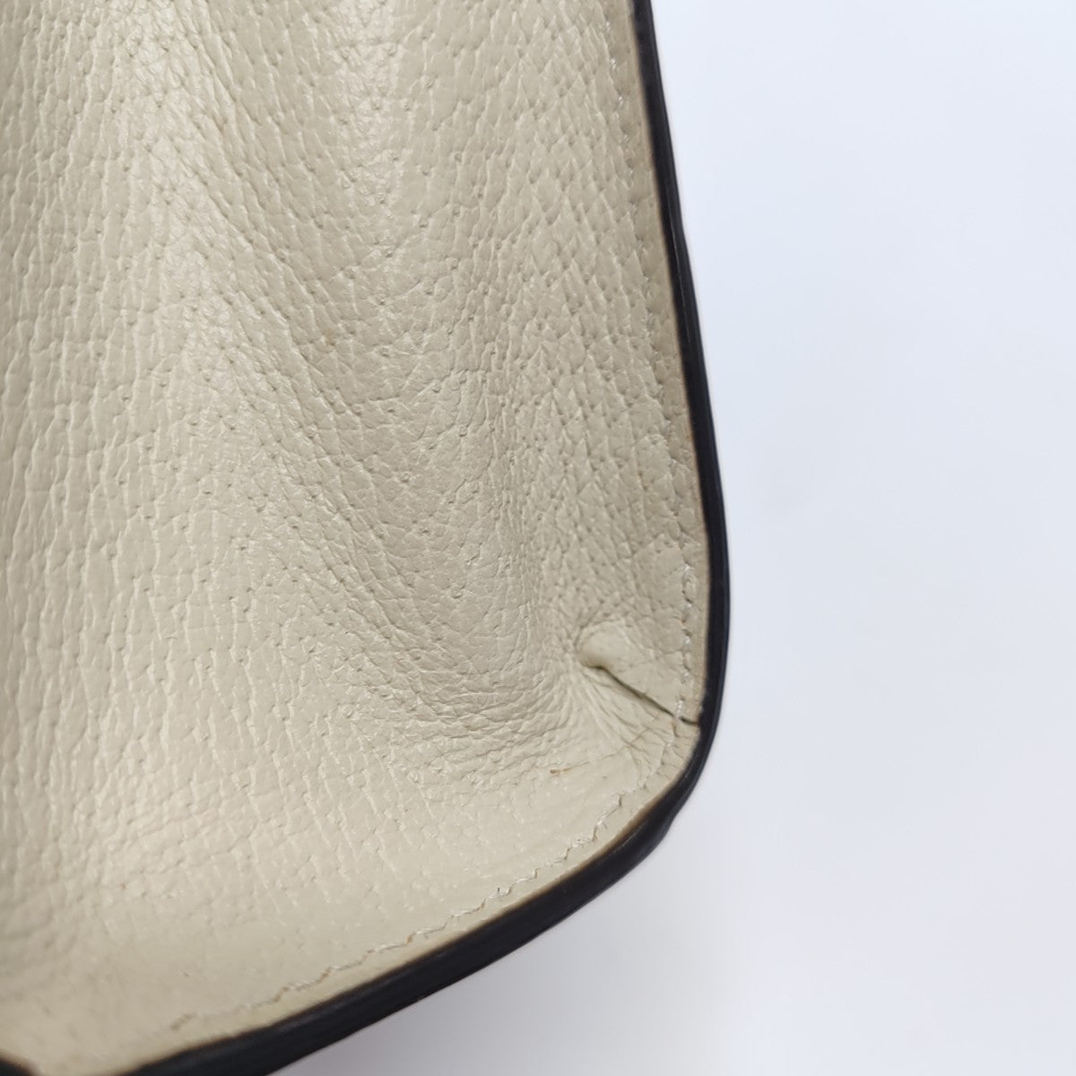 Padlock Small Calfskin White