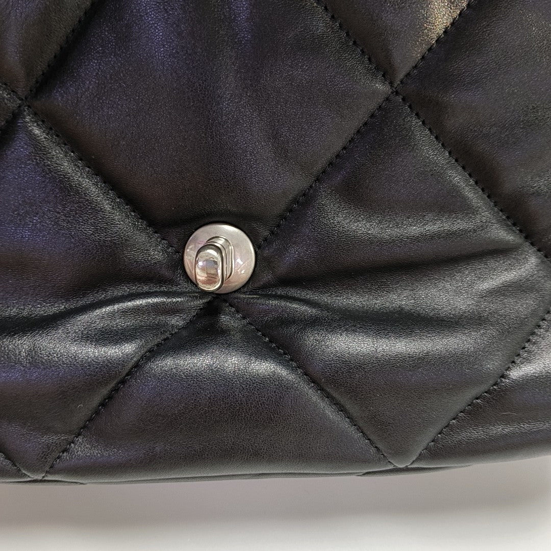 CHANEL 19 Small Quilted Lambskin Black