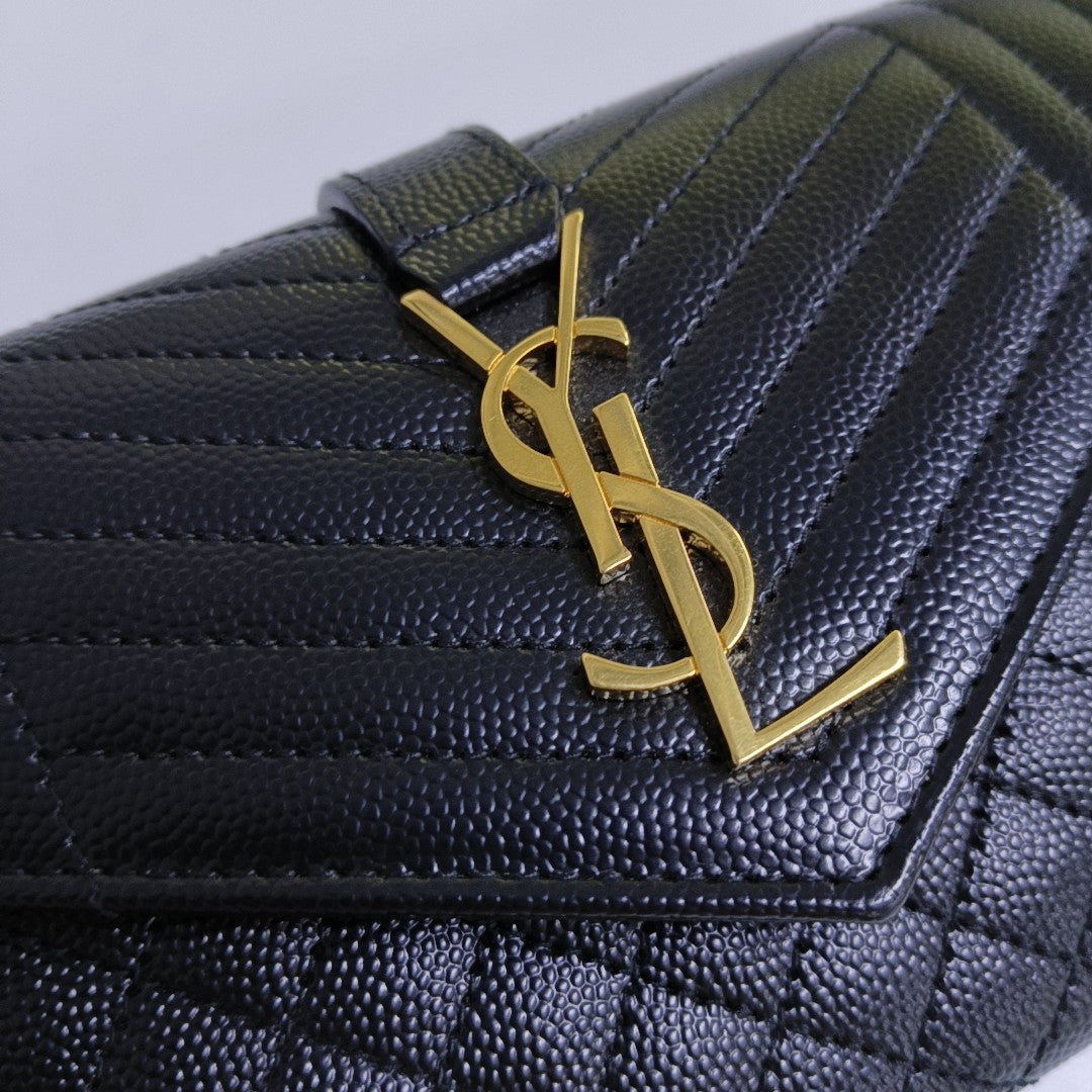 Chevron Calfskin Wallet Large Black