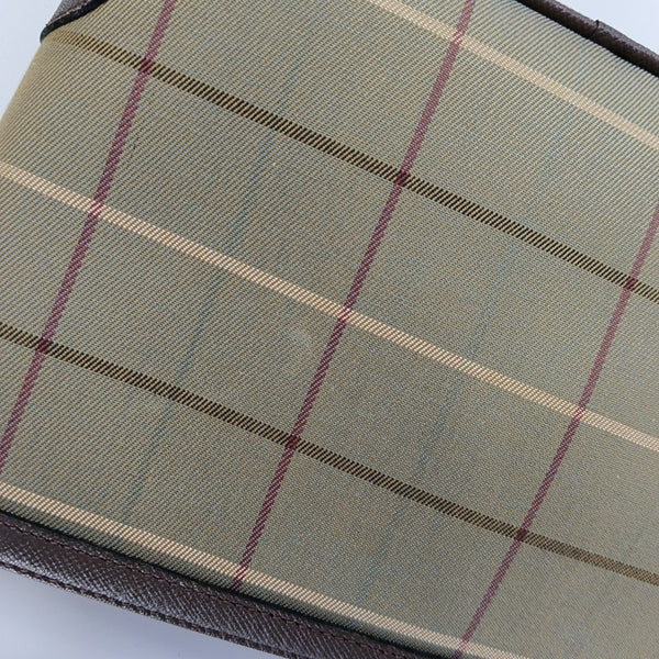 Canvas Clutch Green