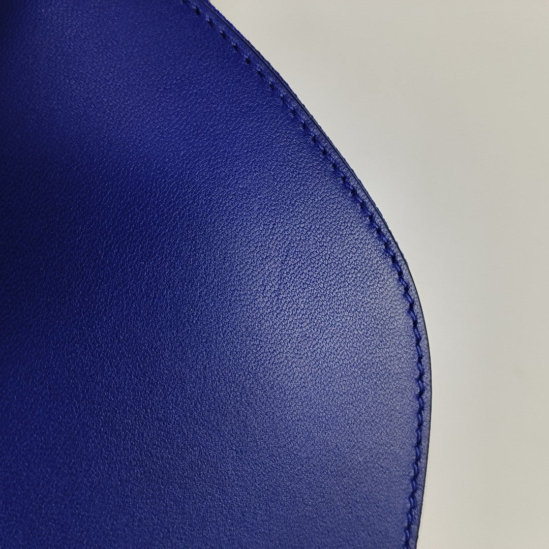 SHIELD Large Calfskin Blue