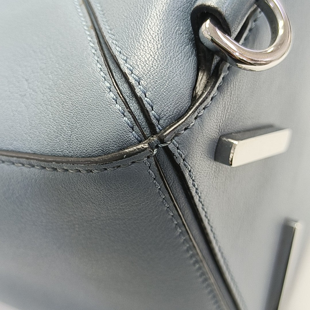 Puzzle Medium Calfskin Blue