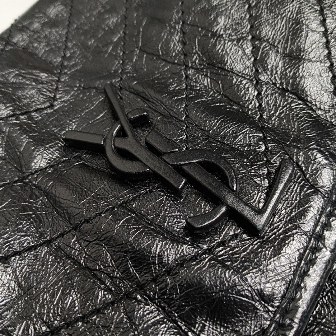 NIKI Medium Chevron Calfskin Black