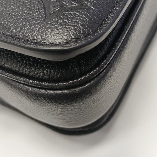 MÉTIS EAST WEST Monogram Calfskin Black