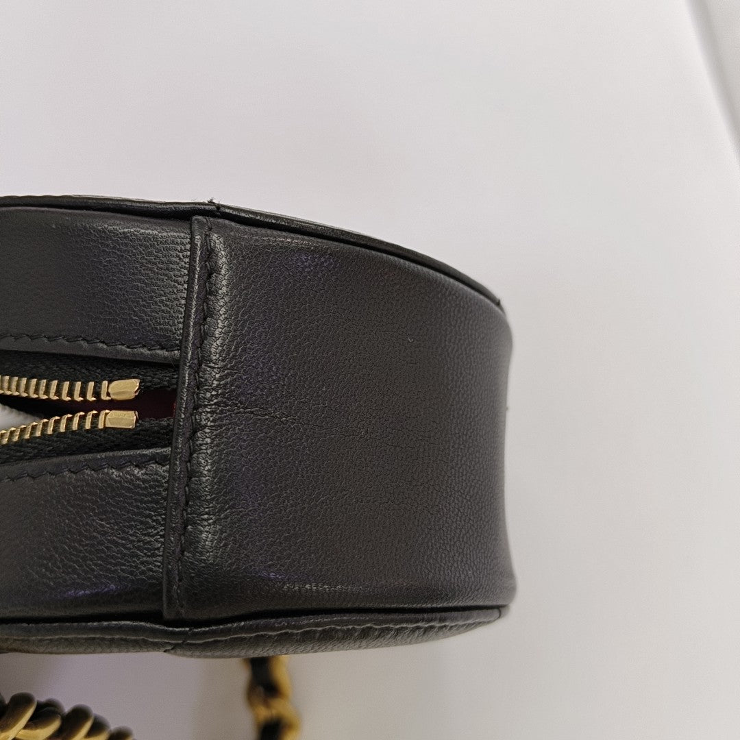 CHANEL 19 Small Quilted Lambskin Black