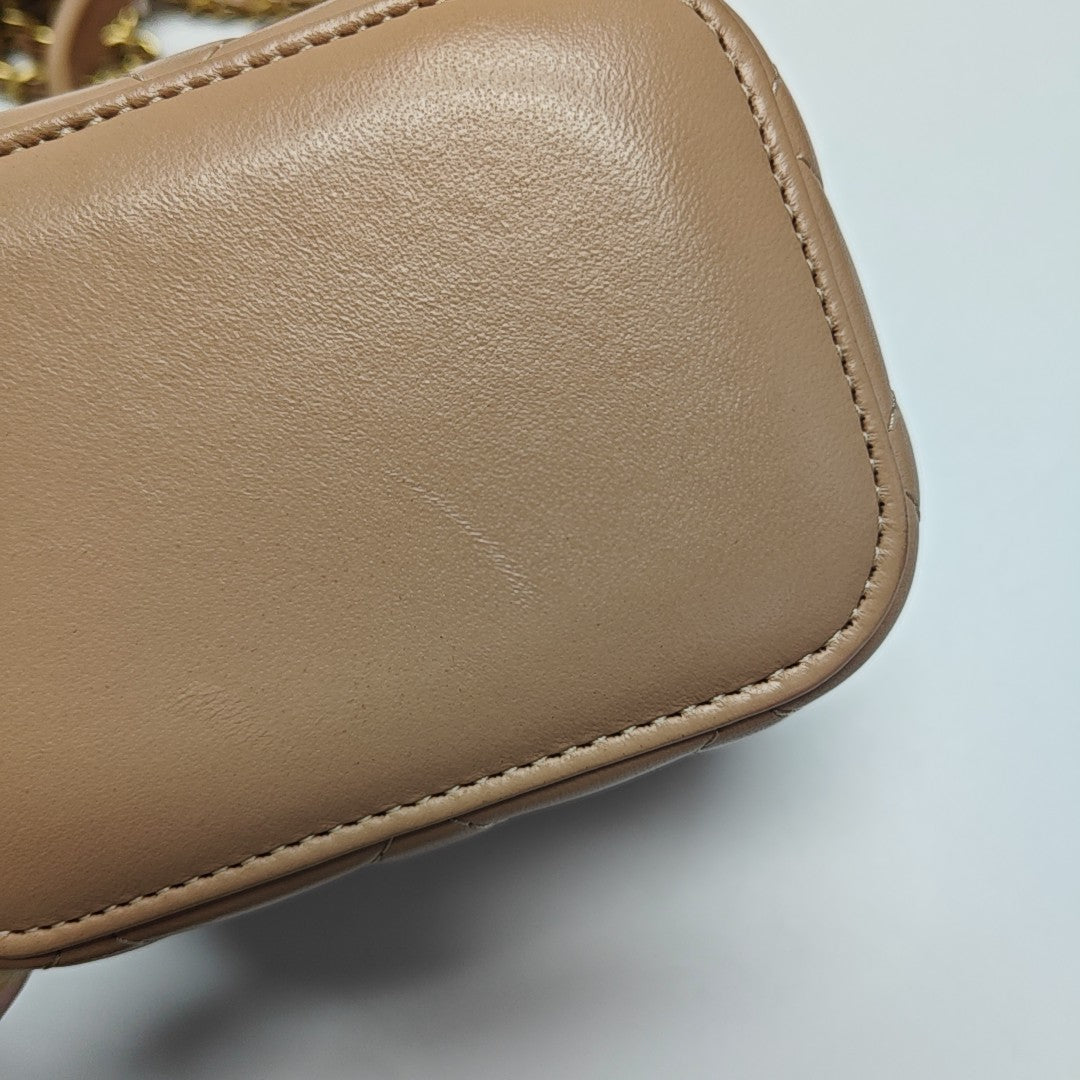 VANITY CASE Mini Quilted Lambskin Beige