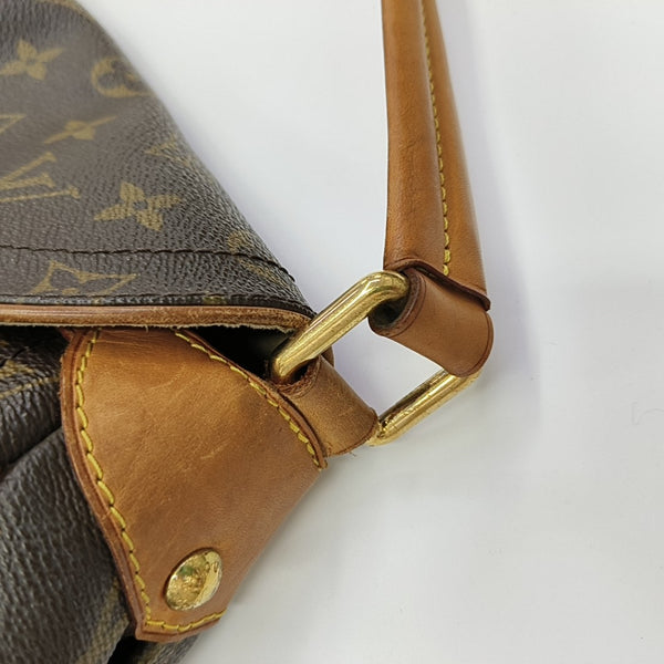 BEVERLY MM Monogram Coated Canvas Brown