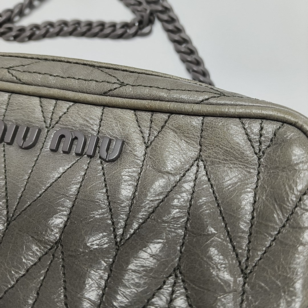 Quilted Lambskin Crossbody Bag Gray